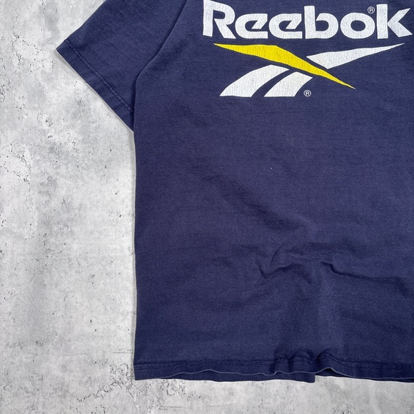 Vintage 90s Reebok graphic logo tee, made in USA 🇺🇸 - Picture 4 of 9